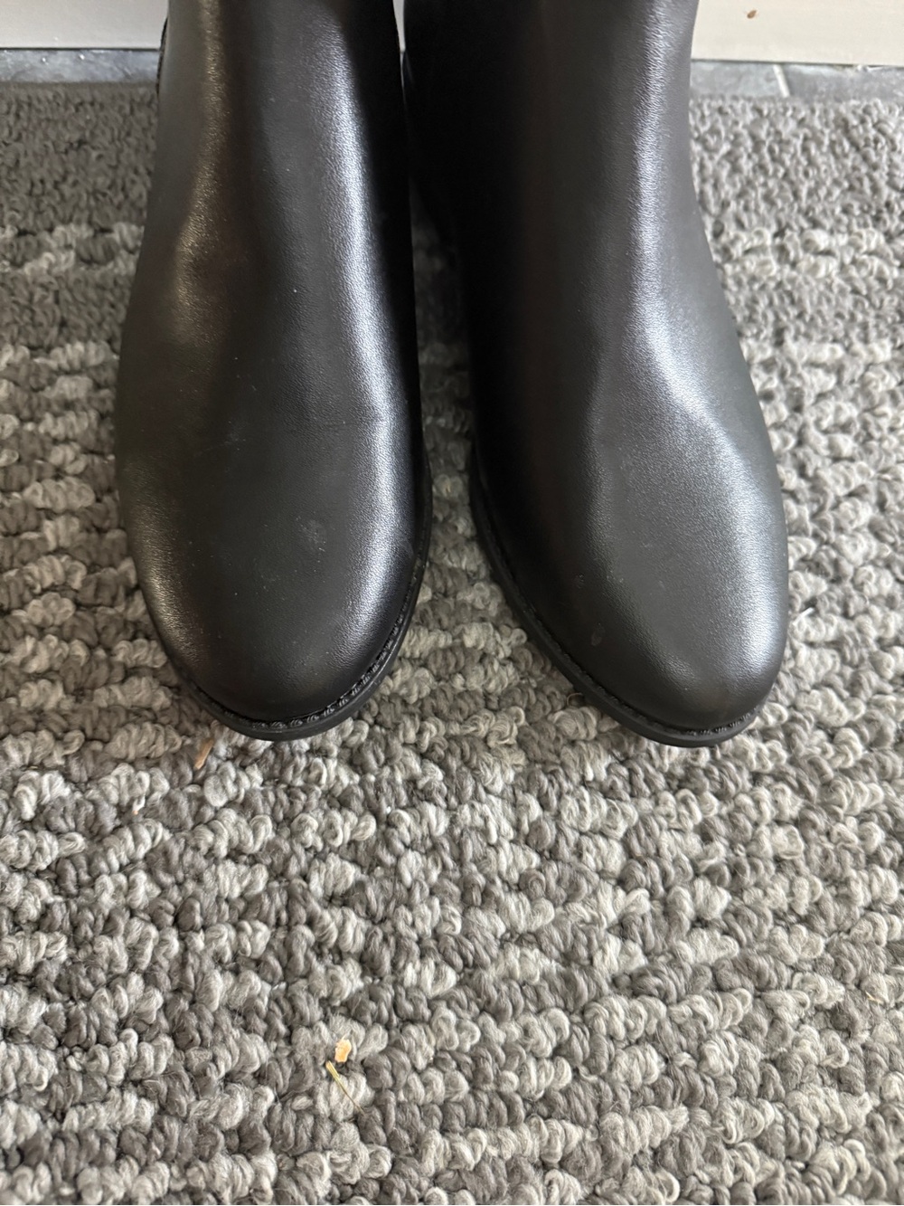 Aldo 'Aahliyah' Black Knee High Boot - Picture 3 of 6
